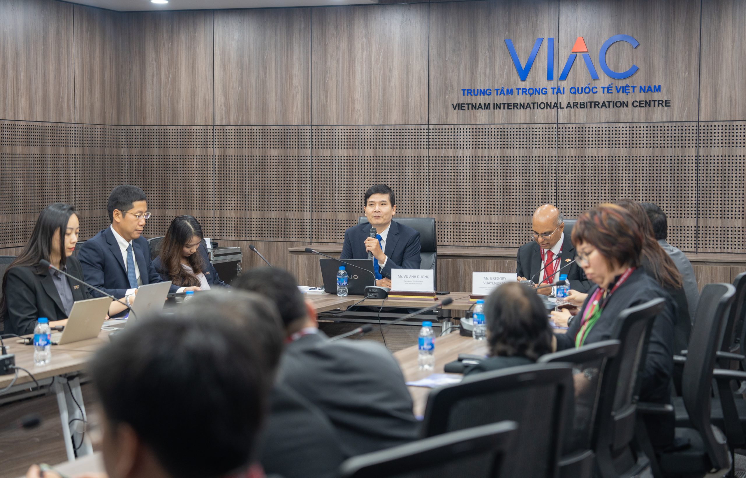 trung tâm trọng tài VIAC