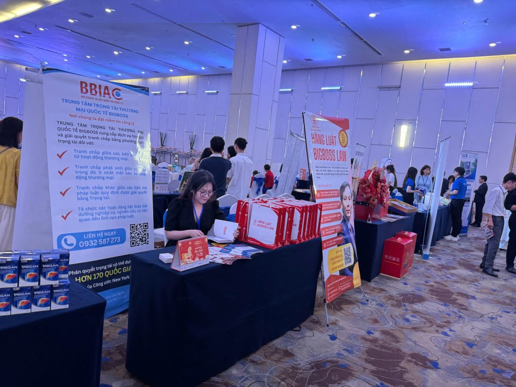 Chủ tịch BBIAC – Ông Mai Tiến Luật tham dự Đại Hội Doanh Nghiệp Họ Mai TPHCM 3 Hang Luat Bigboss Law tham du Doanh nghiep ho Mai 3