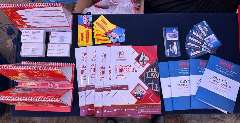 Chủ tịch BBIAC – Ông Mai Tiến Luật tham dự Đại Hội Doanh Nghiệp Họ Mai TPHCM 4 Hang Luat Bigboss Law tham du Doanh nghiep ho Mai 5 1 e1764560371844