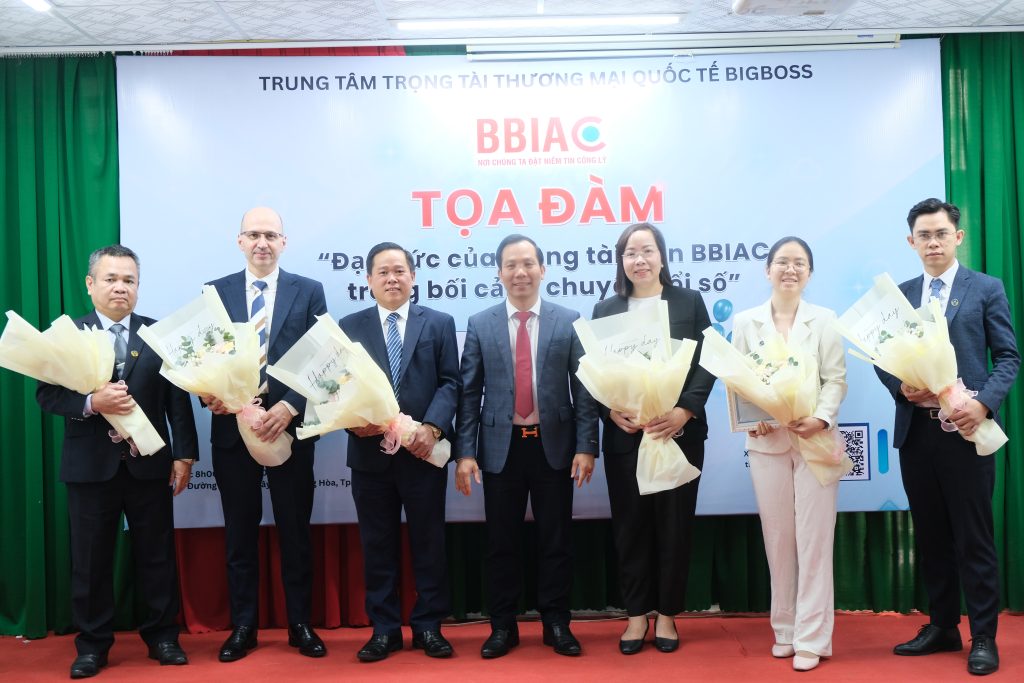 Ra mat cac trong tai vien moi BBIAC