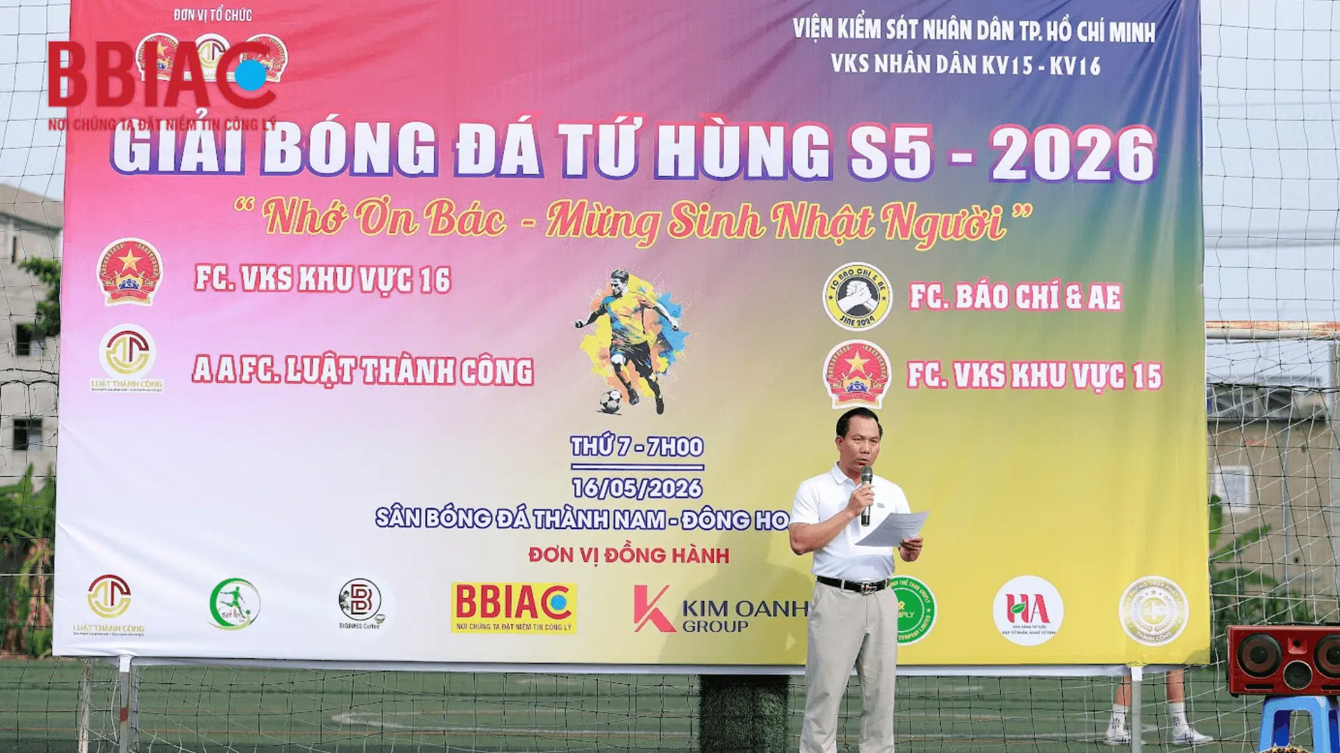 Ths.Ls Mai Tiến Luật phát biểu tại giải bóng đá