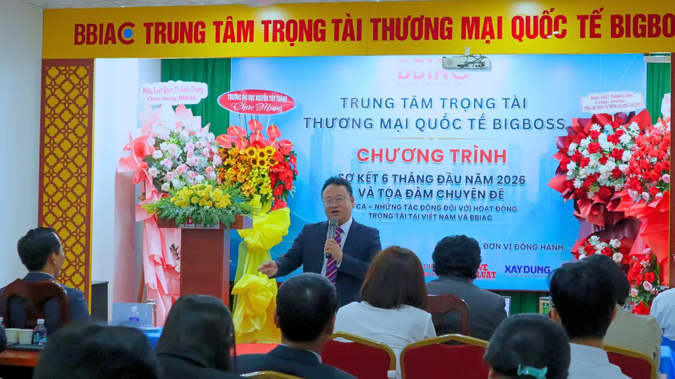 Diễn giả Đào Xuân Sơn chia sẻ lợi thế chiến lược của trung tâm trọng tài quốc tế IAC trong bối cảnh tố tụng có bên thứ ba tài trợ